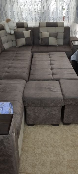 Город Зарафшан. Продаётся трёхкомнатная квартира..