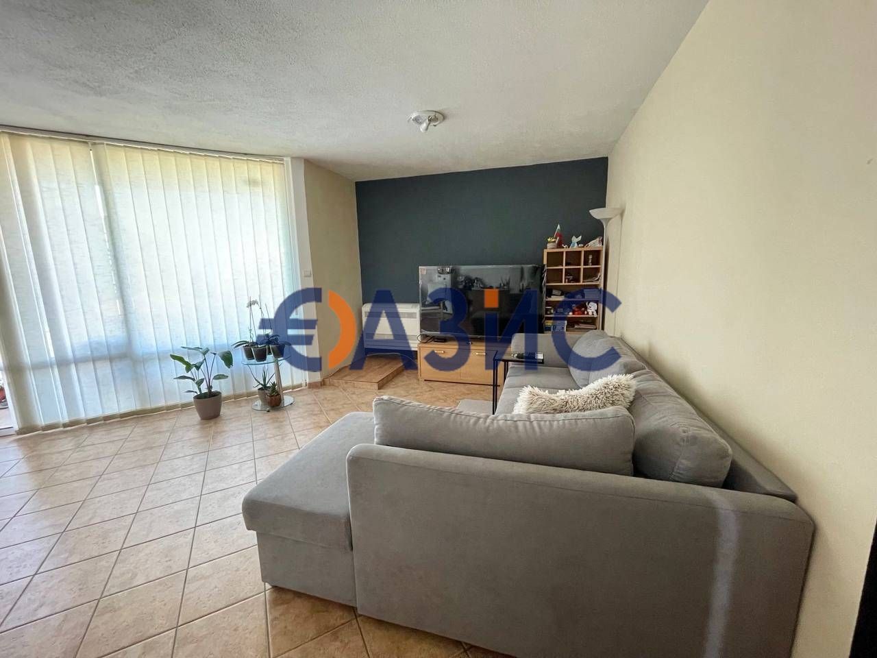 Продава се Хотел в Свети Влас - 812 кв.м за 468 €/кв.м - Снимка #3
