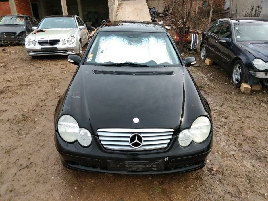 На части Mercedes C 200 sport cupe