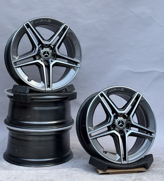 Оригинални джанти 19 цола mercedes Amg w257