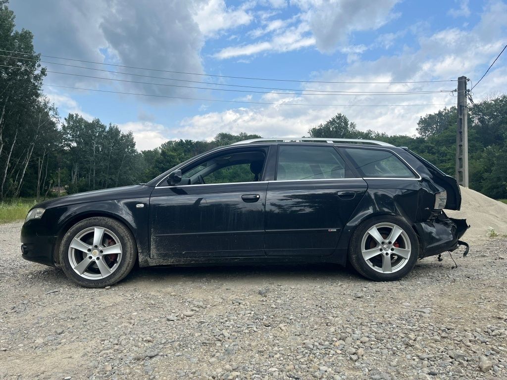 Dezmembrez Audi A4 B7 2.0 TDI BLB