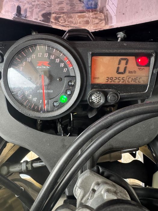 Vând motocicletă Suzuki Gsx-r k5 2005