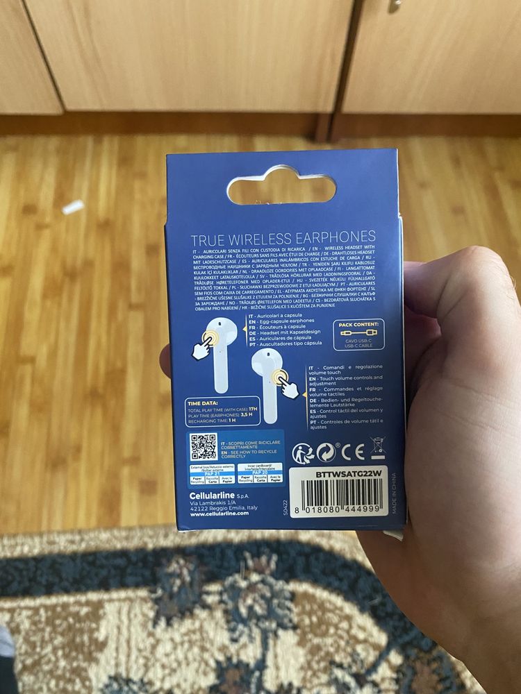 Casti wireless / headphones