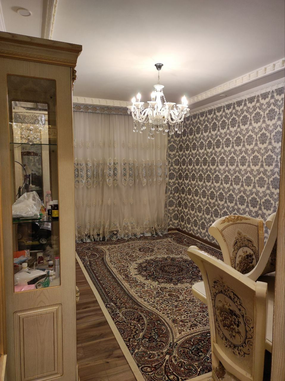 Продаётся квартира в Юнусабаде-9