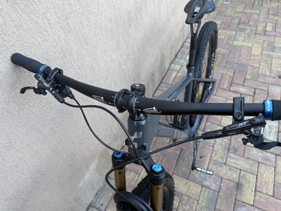 Cube reaction pro C62 P carbon