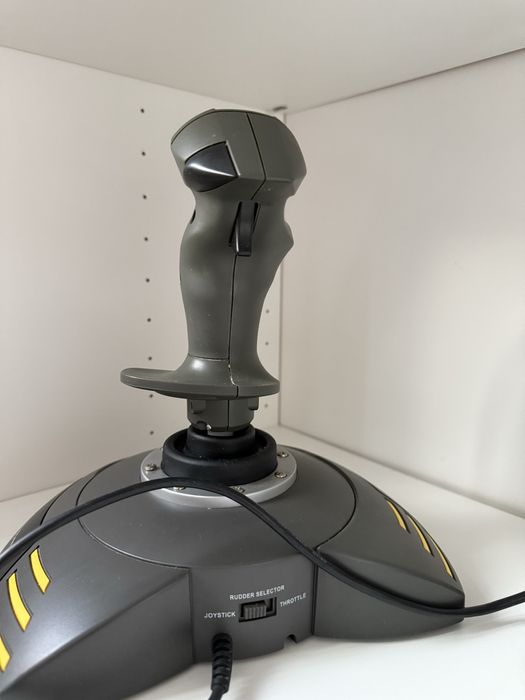 Thrustmaster Top Gun Afterburner 2 Consola tip Joystick
