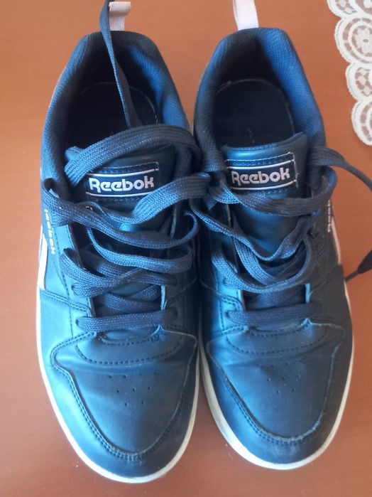 REEBOK кожени маратонки