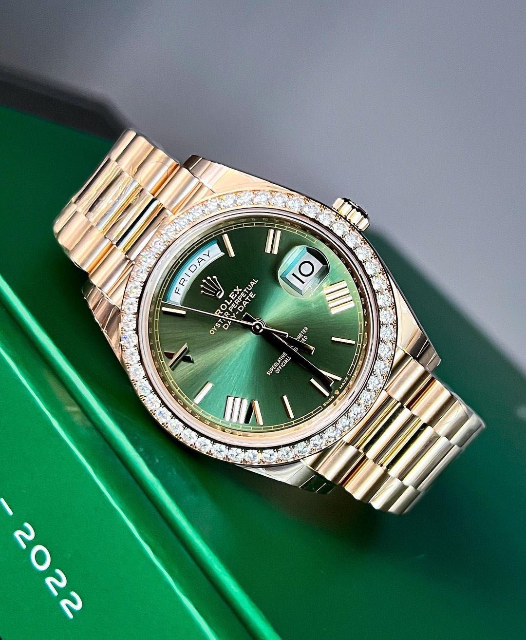 Rolex Day-Date Rosé Gold Green Dial Swiss