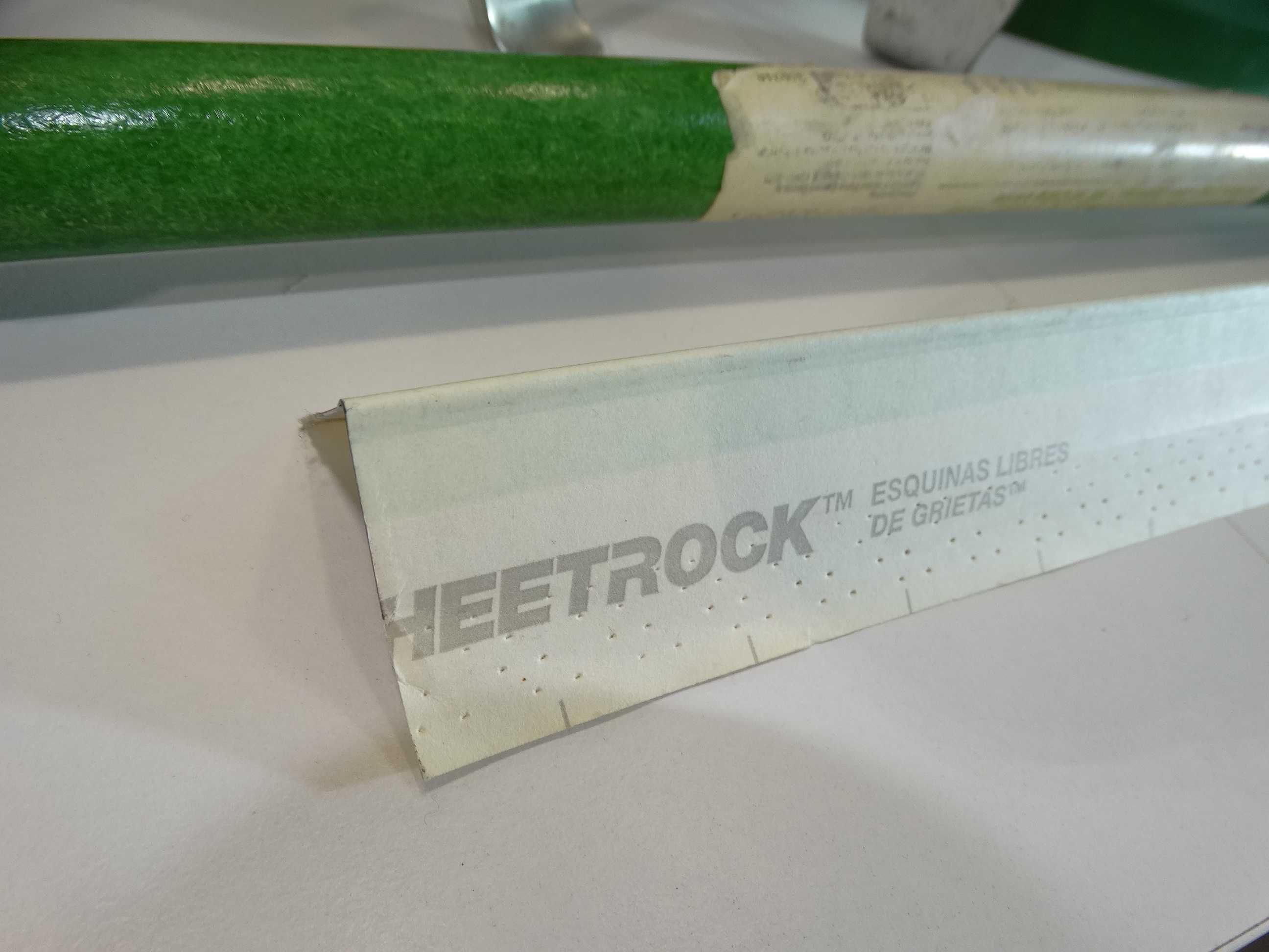 Промо - SET Sheetrock - Бункер + ролер + бъркалка + подарък