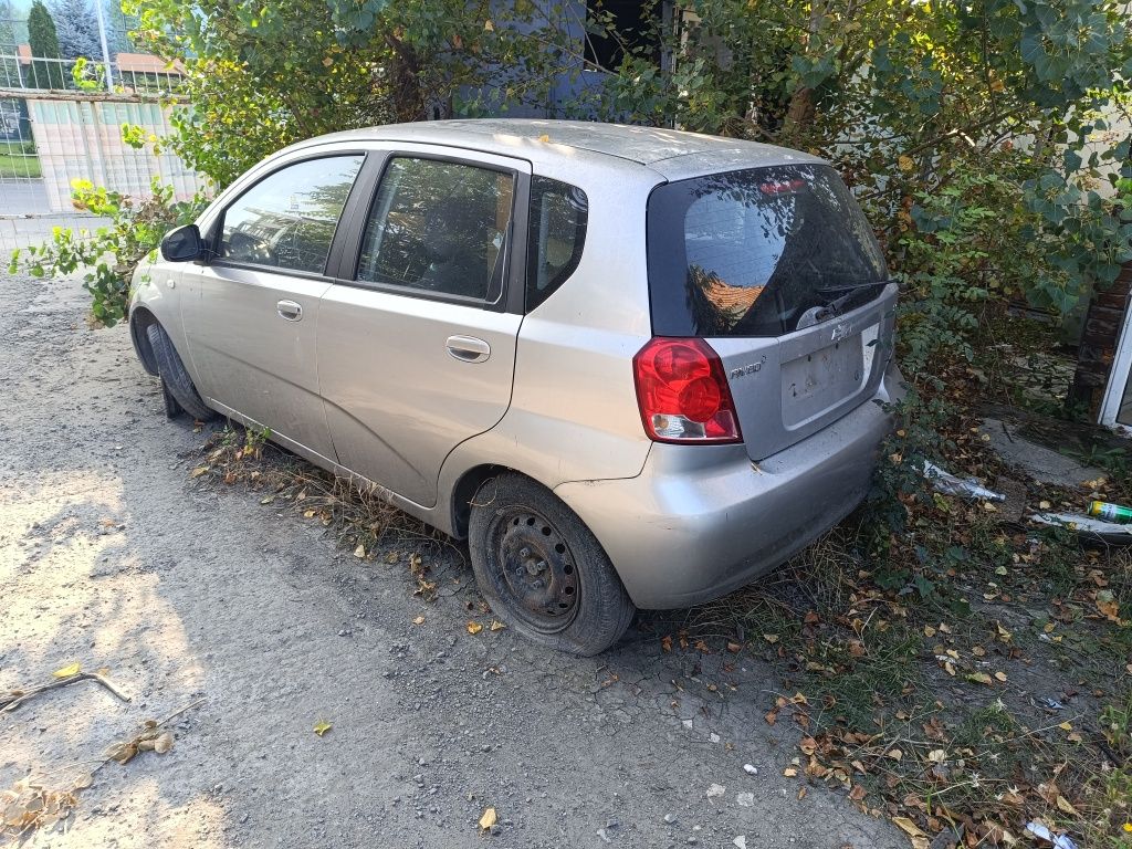 Шевролет Авео 1.6 автоматик на части