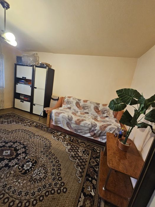 Apartament cu o cameră de închiriat