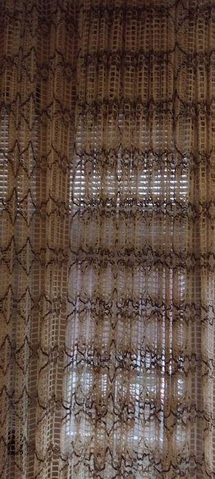 Продавам 2 пердете