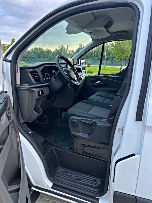 Ford Transit Custom 2023 -50000 km- ca noua 2.0 TDCI 130 CP Euro 6