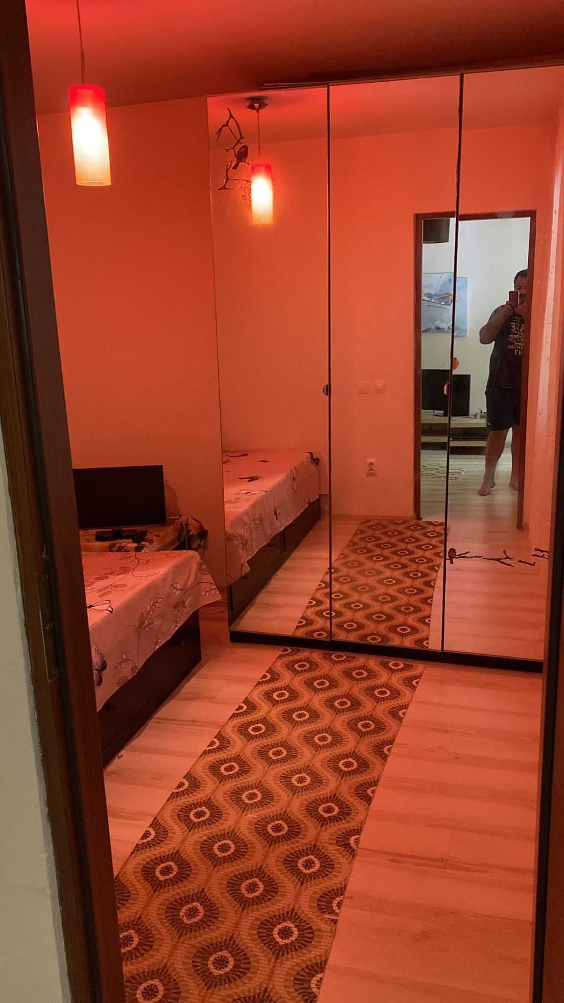 Apartament 3 camere ,zona Gara Mangalia,etaj 2.