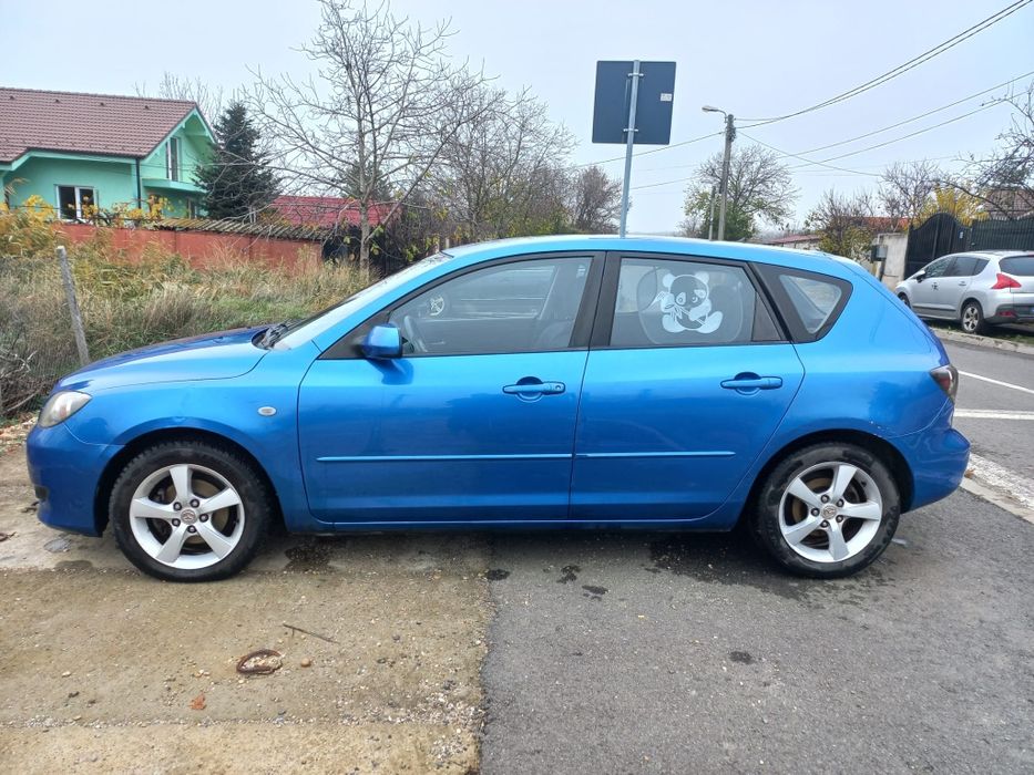 Vand masina Mazda 3