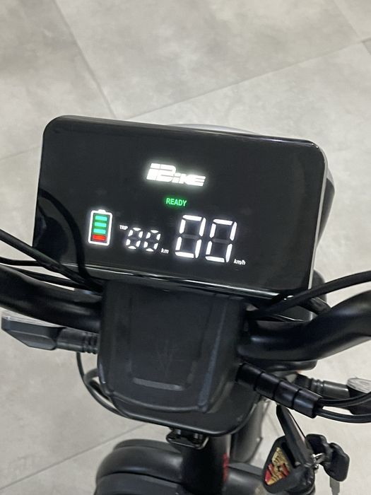 Scuter electric super bike