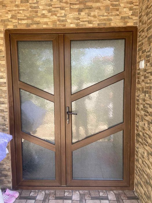 Usa termopan intrare 1530x2000