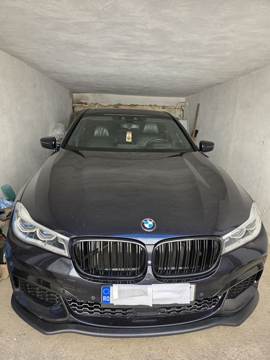 Vânzare autoturism BMW culoare neagră