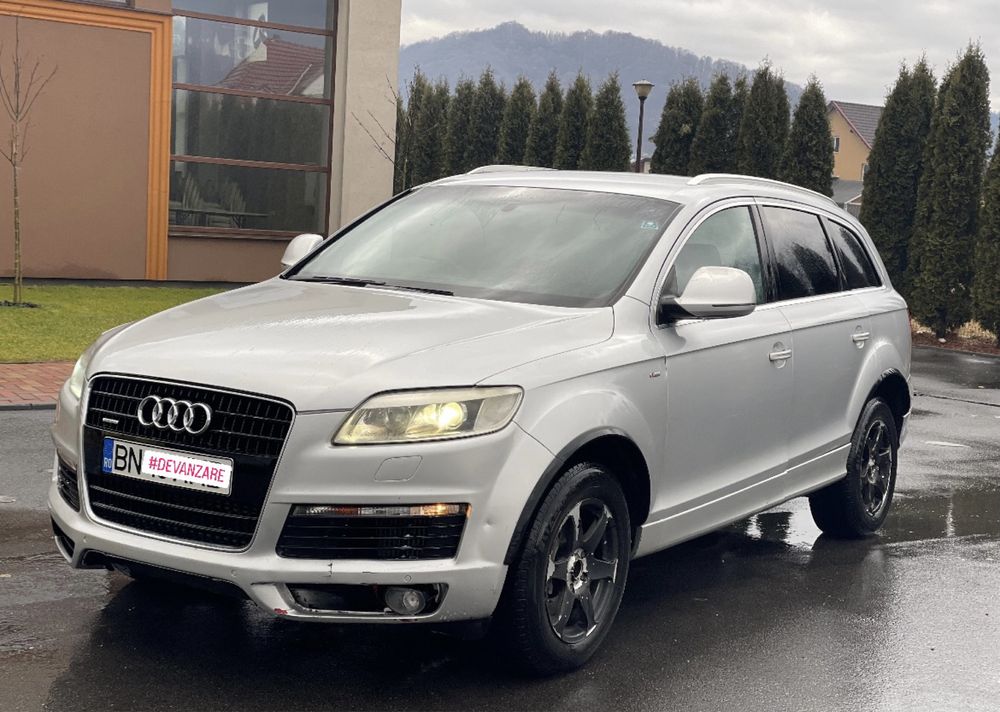 Audi Q7 Volan dreapta