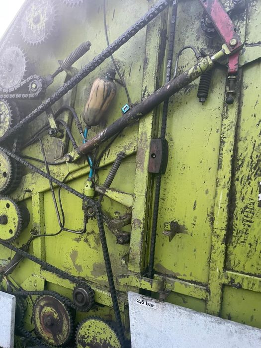 Presa de baloti mari