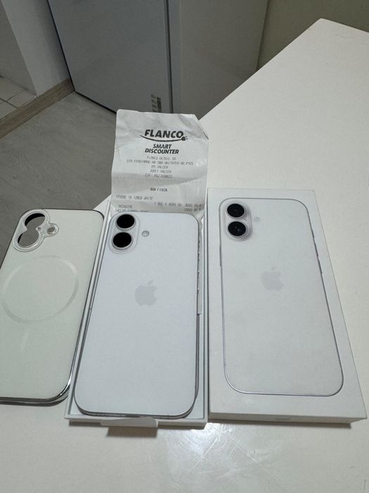 Iphone 16 white 128gb NOU activat pt proba