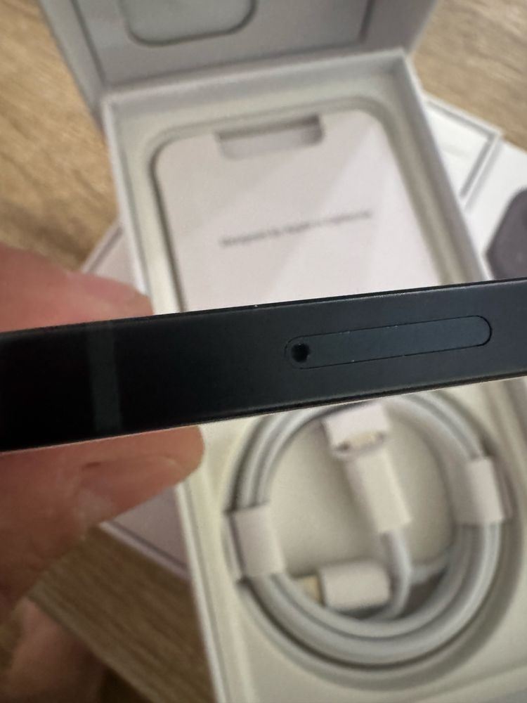 Iphone 13 mini black 128gb НОВИ запечатани 1 год гаранция