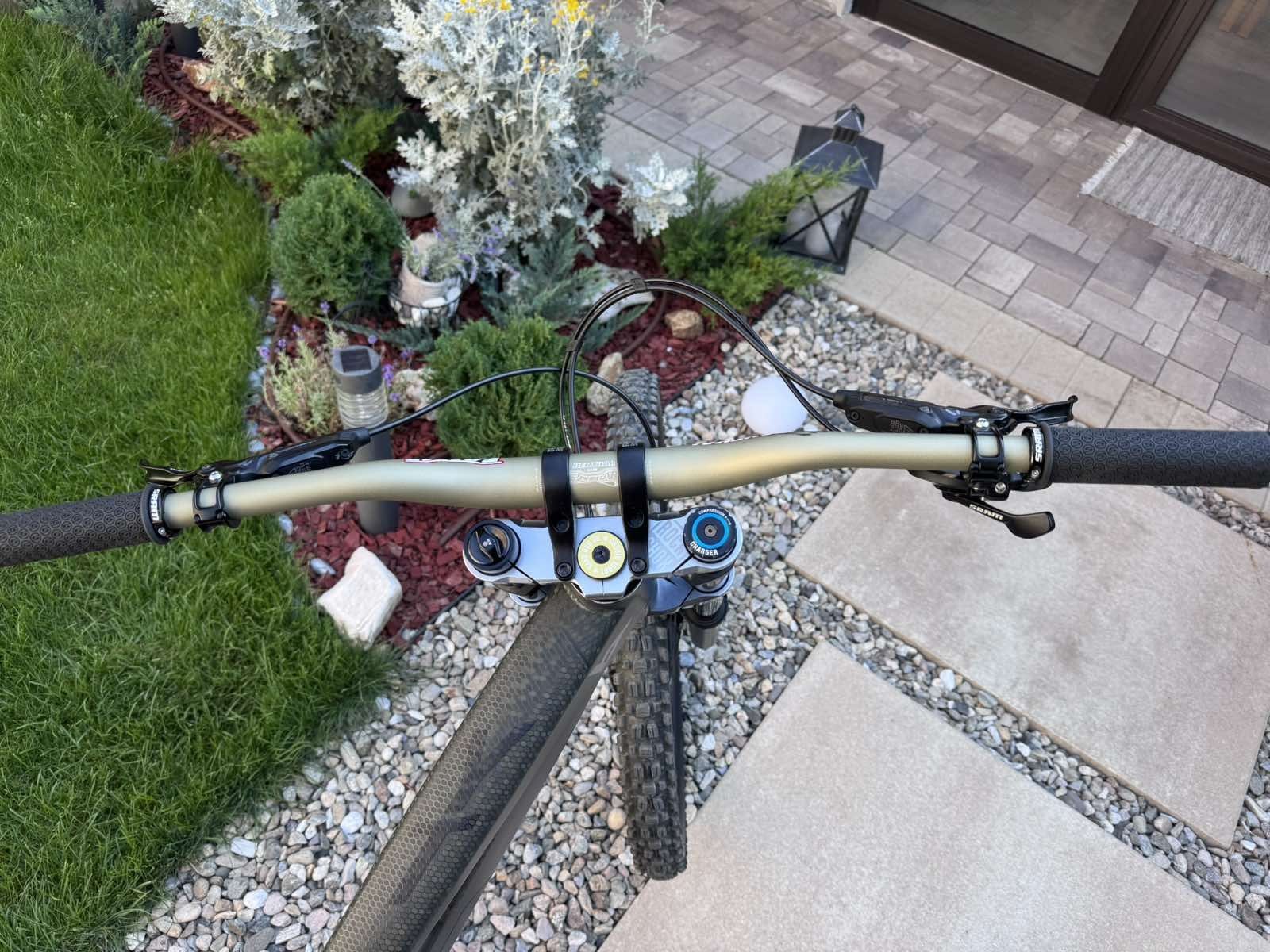 2021 YT Industries Tues Base AL 27