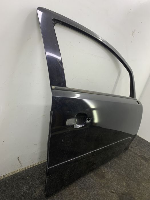 Dezmembrez Usa dreapta fata de pe Opel CORSA D 2006-2014