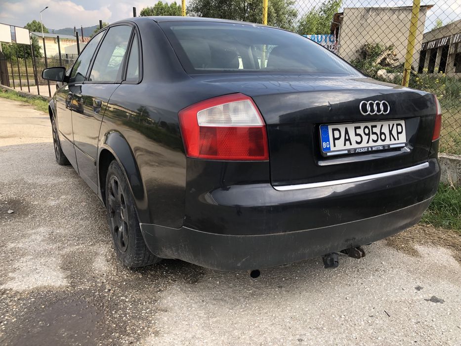 Ауди А4 2003 г. 1.9 D 131 кс. На части