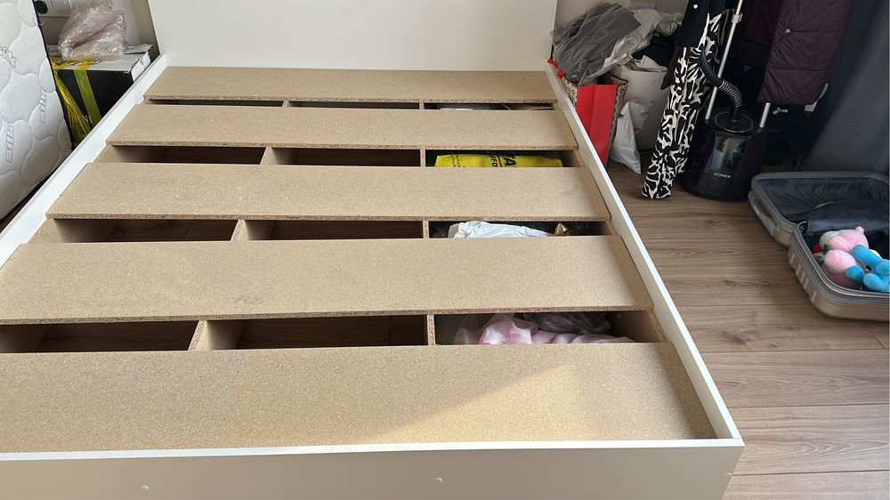 Спальная Кровать