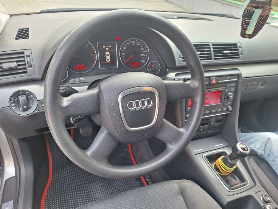 Audi A4 2.0 TDI 170cp