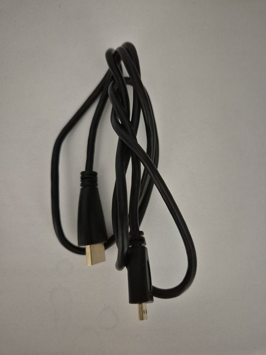 Raspberry Pi 5 4GB Starter Kit 64GB Carcasa cu sursa oficiala 27W