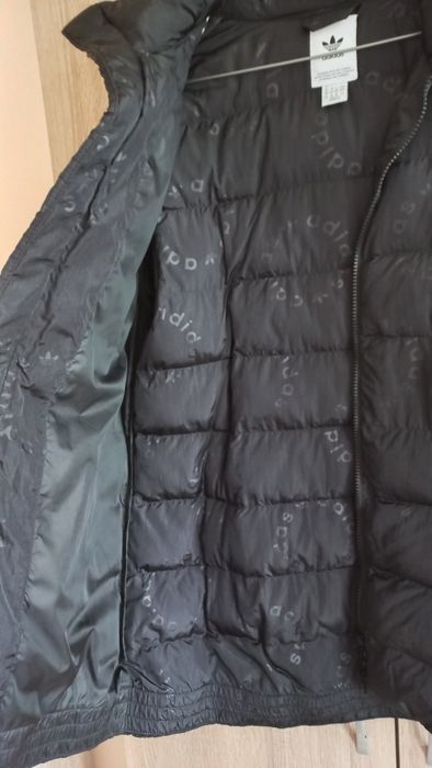 Яке adidas M размер