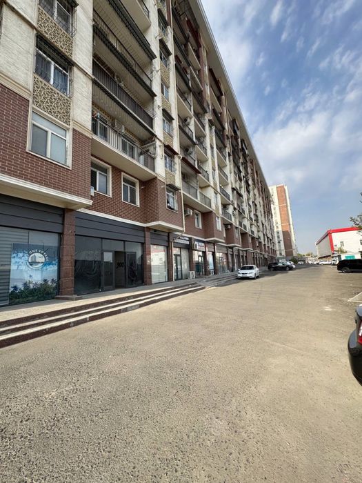 Продаётся Нежилое Помещение 37кв.м ул.Махтумкули Яшнабадский район