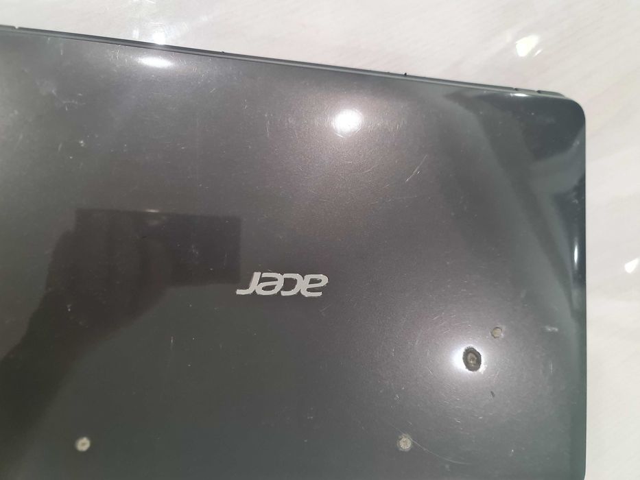 Лаптоп acer работещ