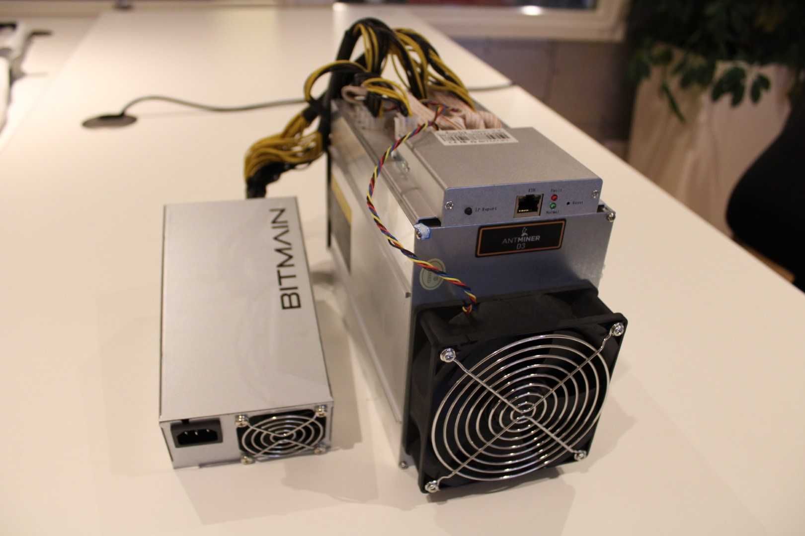 Асики Antminer D3 с БП