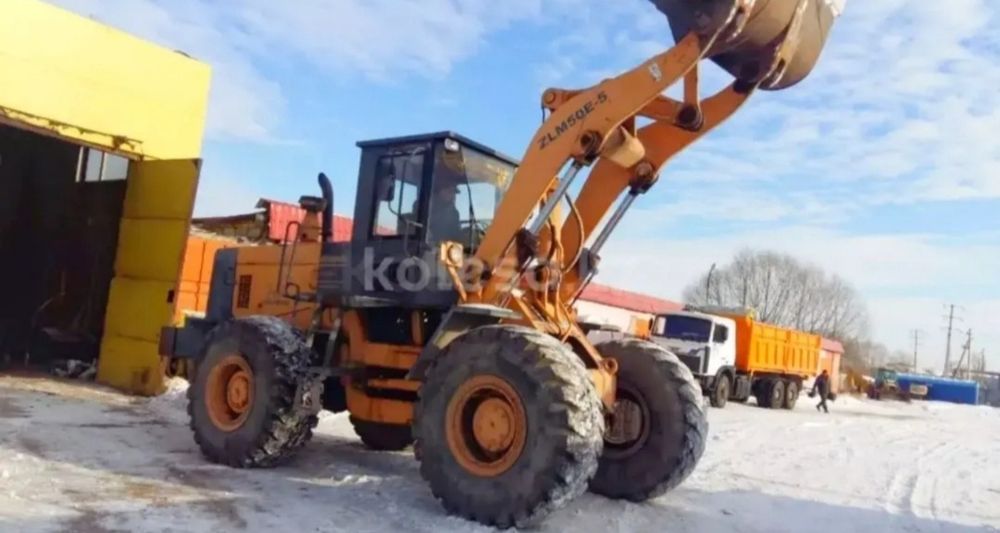 Погрузчик ZLM50E-5