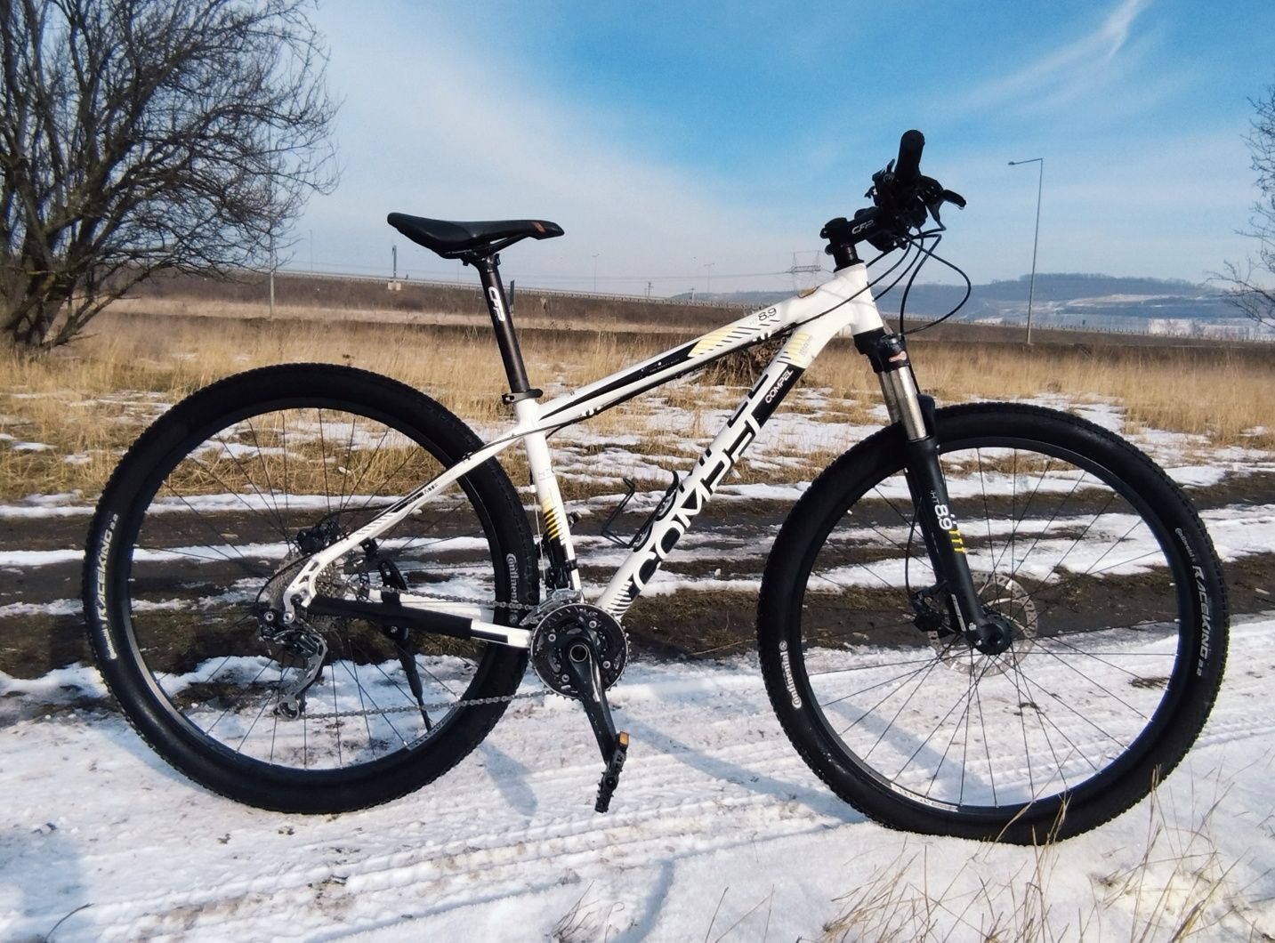 Bicicletă Compel HT 8,9, Shimano Deore, 30 viteze, 29"