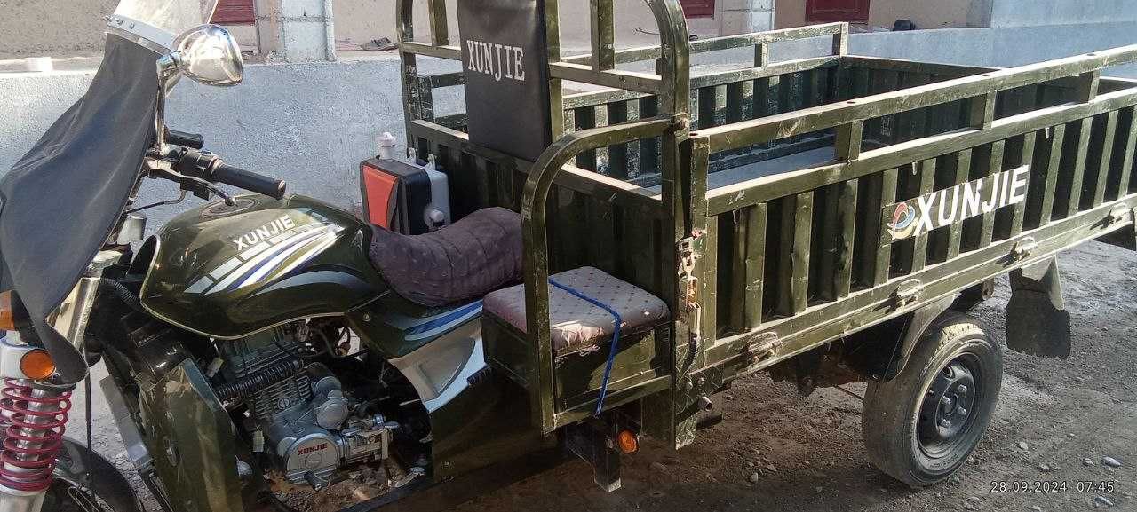 Mototsikl  XUNGE 2023