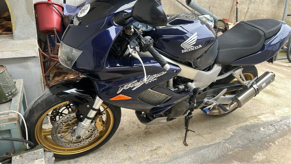 Honda VTR 1000 F