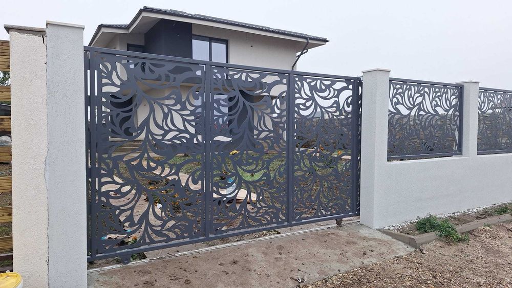 Porti si gard,balustrade:fier forjat,sipca tip jaluzea,tabla traforata