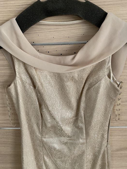 Rochie ocazie/ de seara cu spate transparent si sclipici