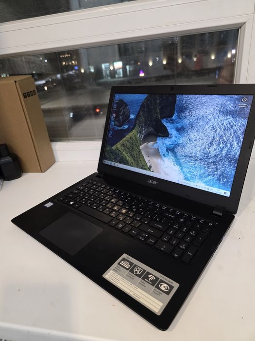 Продам ноутбук Acer в идеальном состоянии