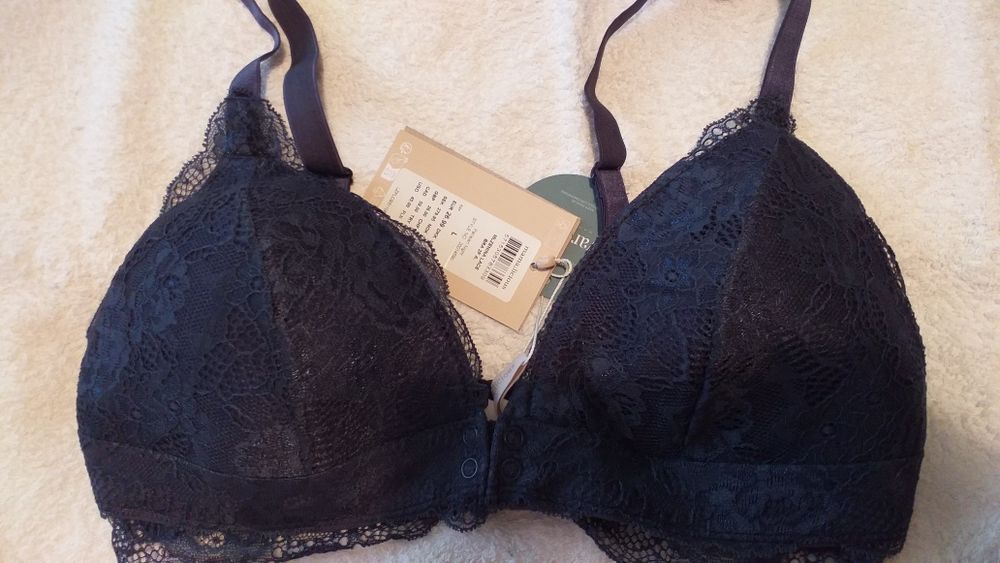 Sutien special pentru alaptat