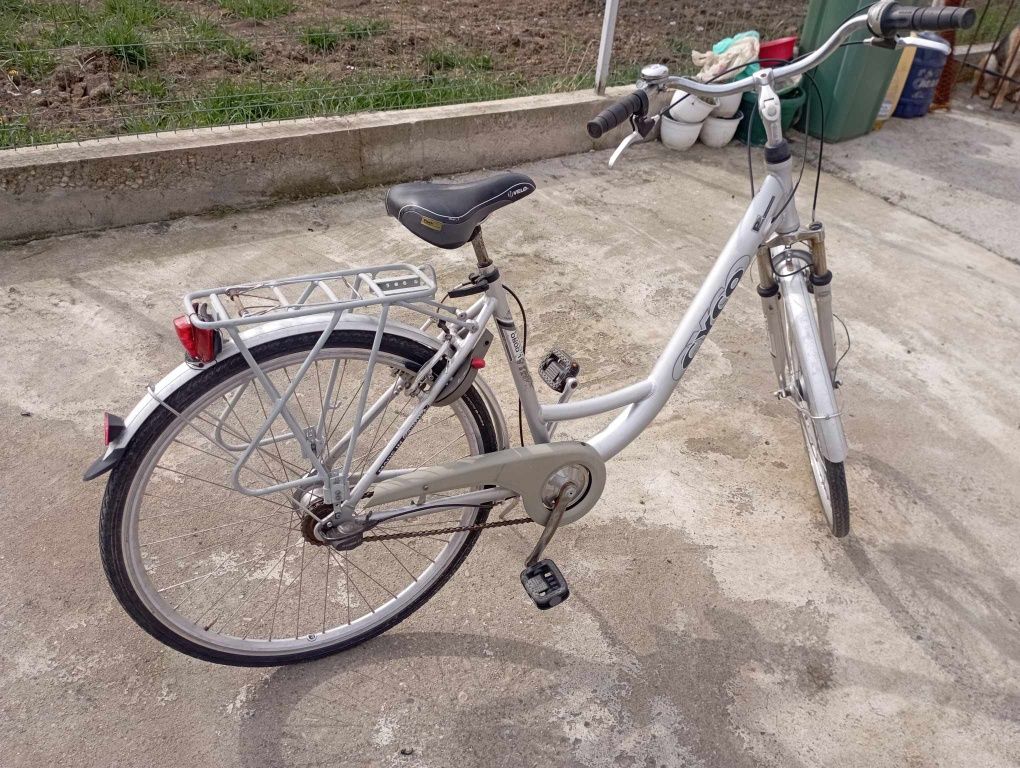 Vând bicicletă în stare foarte bună de funcționare