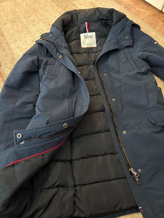 Яке парка Tommy Hilfiger