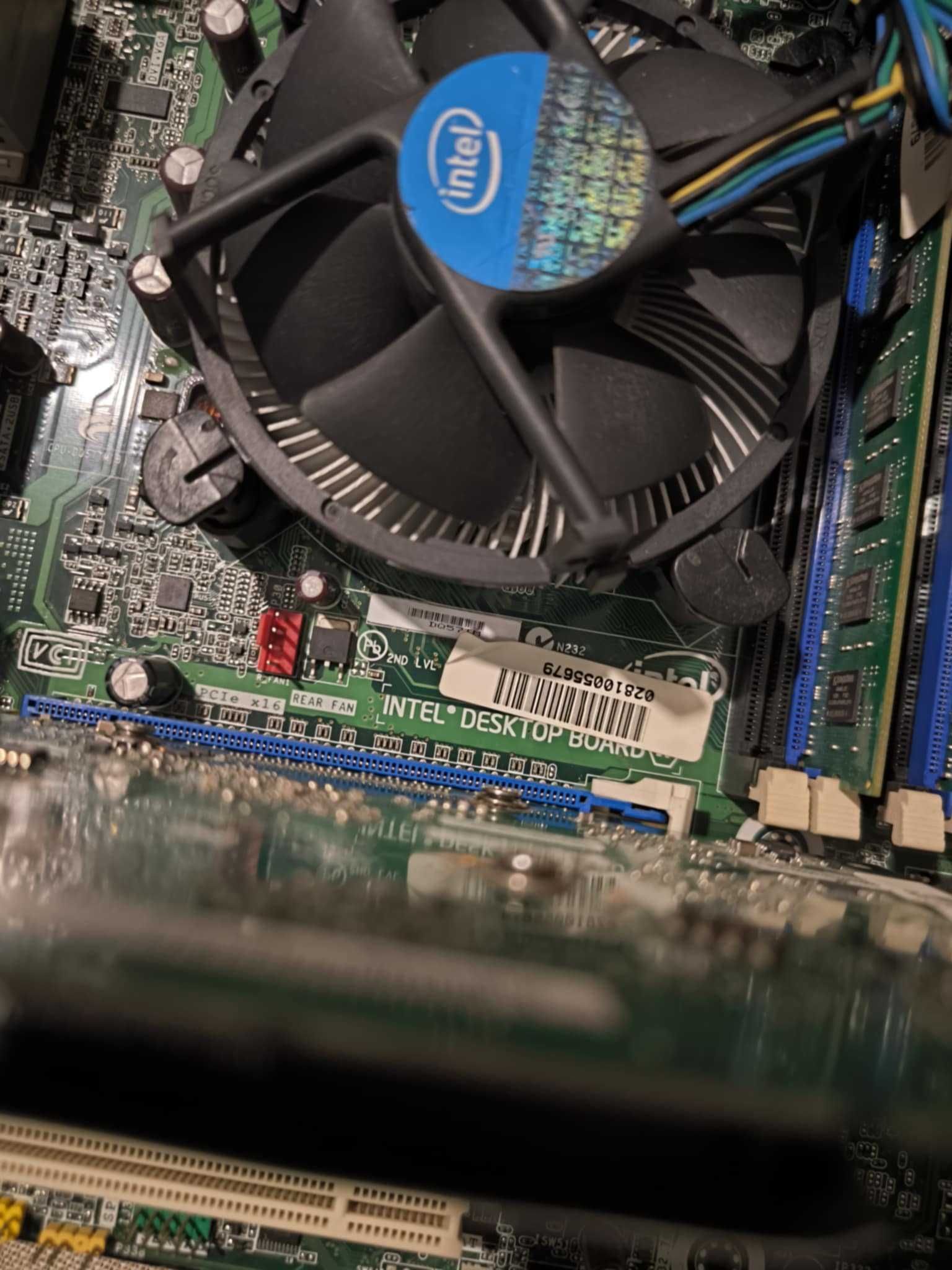 Дъно, процесор i5, рам, видеокарта Nvidia Quadro FX 580