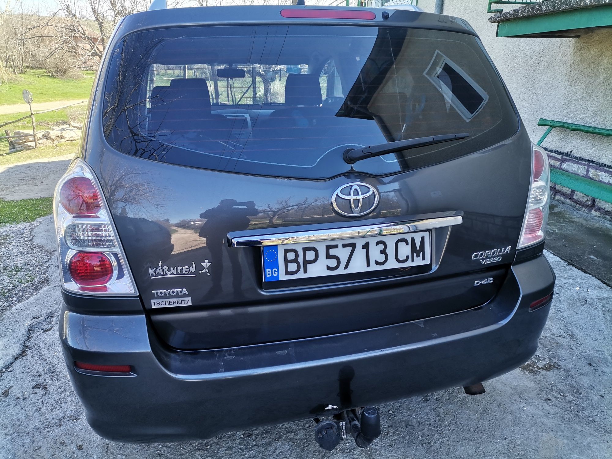 Тойота корола версо