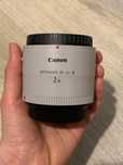 Телеконвертор Canon EF EXTENDER 2X III - с кутия и калъф - почти нов!