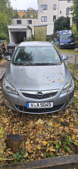 OPEL Astra J Benzina 1.4